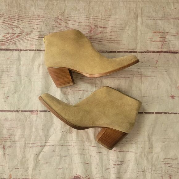 Vince Havana Notch Booties Size 8.5 - Picture 2 of 7